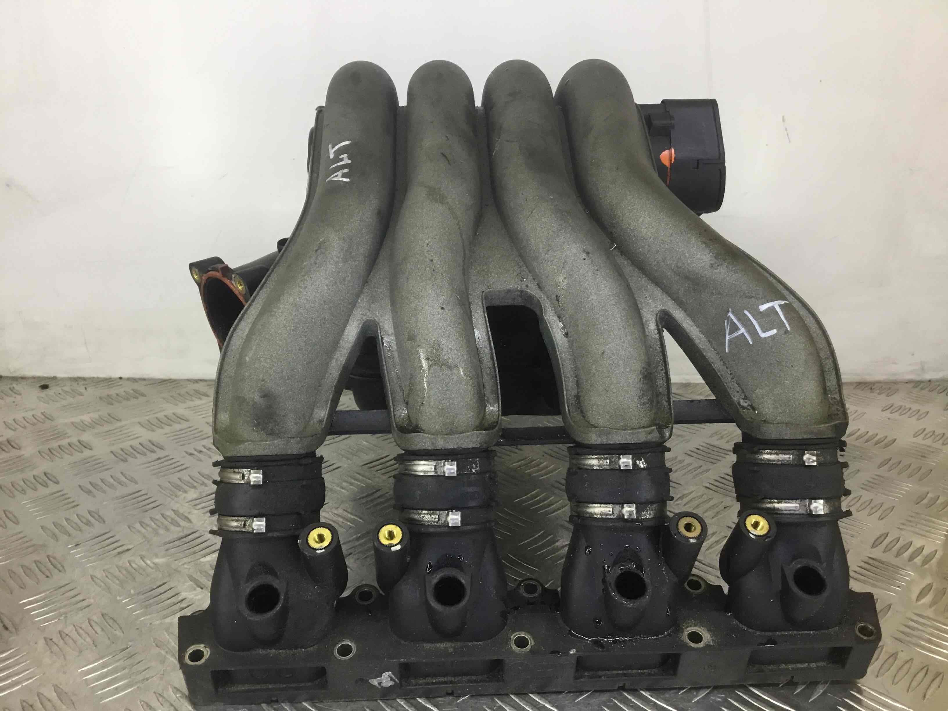 8 впускной коллектор. Хододный впуск пасат б 5. 8 tsi. Впуск пассат б6. 0 fsi.