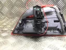 Фонарь крышки багажника правый