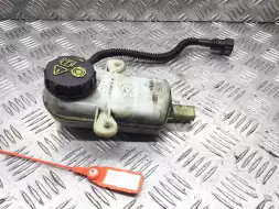 Бачок главного тормозного цилиндра