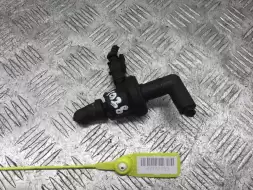 Клапан вентиляции топливного бака