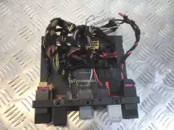 Блок бортовой сети (блок управления BCM)