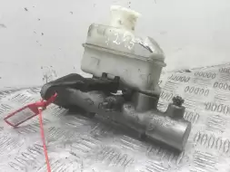 Цилиндр тормозной главный