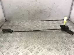 Трос капота