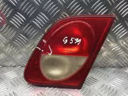 Фонарь крышки багажника правый