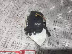 Моторчик открывания кузовного стекла