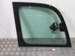 Стекло кузовное боковое левое
