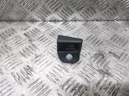 Ответная часть (скоба) замка двери