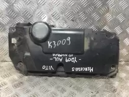 Декоративная крышка двигателя