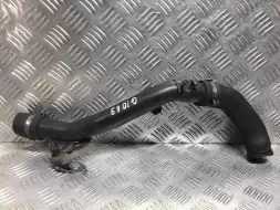 Патрубок интеркулера