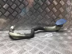 Горловина бачка омывателя