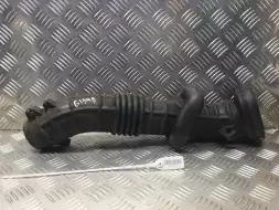 Патрубок воздушного фильтра