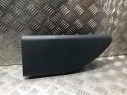 Карман двери (бардачок)