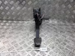 Педаль сцепления