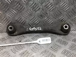 Рычаг задний