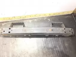 Усилитель бампера переднего