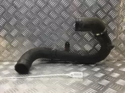 Патрубок интеркулера