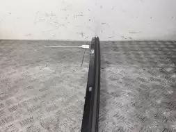 Молдинг стекла заднего