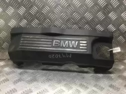 Декоративная крышка двигателя