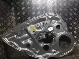 Стеклоподъемник электрический задний левый