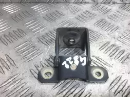 Петля крышки багажника