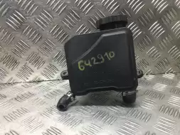 Бачок гидроусилителя