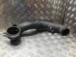 Патрубок воздушного фильтра