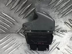 Кнопка стеклоподъемника переднего левого