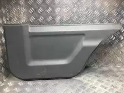 Обшивка двери задней правой (дверная карта)