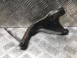 Кронштейн двигателя