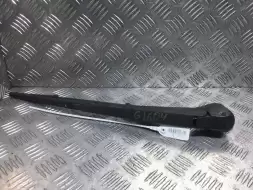 Щеткодержатель (поводок стеклоочистителя, дворник)