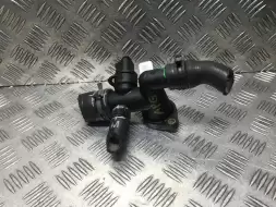 Фланец (тройник) системы охлаждения