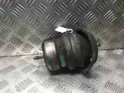 Подушка крепления двигателя