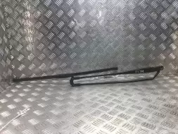 Щеткодержатель (поводок стеклоочистителя, дворник)