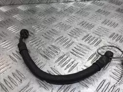 Масляная трубка распредвала