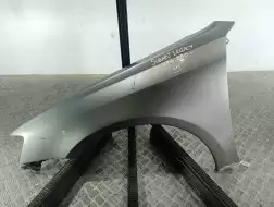 Крыло переднее левое