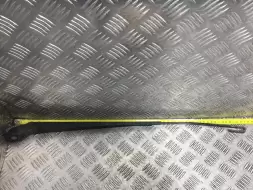 Щеткодержатель (поводок стеклоочистителя, дворник)