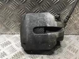 Суппорт передний левый