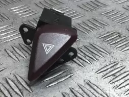 Кнопка аварийной сигнализации