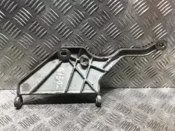 Кронштейн впускного коллектора