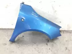 Крыло переднее правое