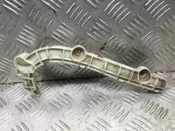 Крепление крыла переднего правого