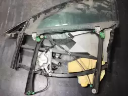 Стеклоподъемник электрический передний левый