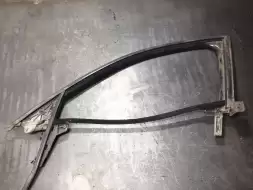 Рамка двери передней левой