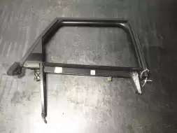 Рамка двери задней правой