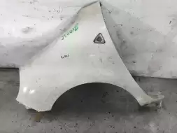 Крыло переднее левое