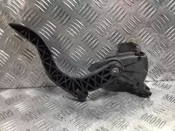 Педаль газа