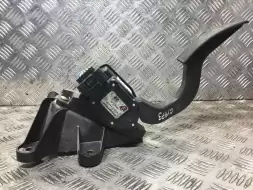 Педаль газа