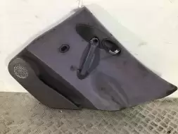 Обшивка двери задней правой (дверная карта)