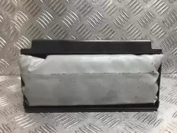 Подушка безопасности пассажира