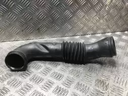 Патрубок воздушного фильтра